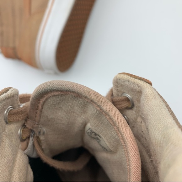 Vans Off The Wall Trainers High Top Peach Pink Skate Casual Sneakers EU39 UK 6 - Picture 8 of 9